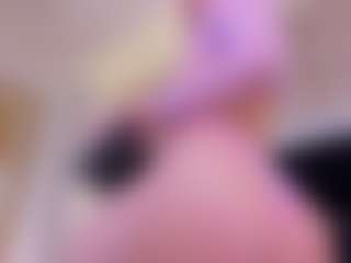 GretaVelvet's Live Sex Cam Show