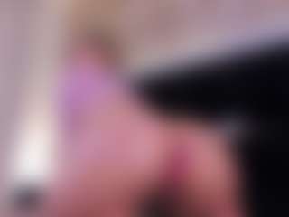 GretaVelvet's Live Sex Cam Show