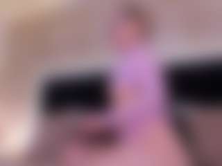 GretaVelvet's Live Sex Cam Show