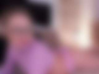GretaVelvet's Live Sex Cam Show