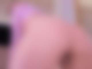 Live cam show with GretaVelvet - Striptease on camtv