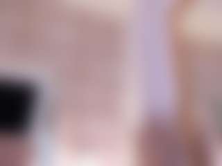 Live cam show with GretaVelvet - Blonde Hair on eurowanks.com