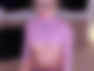 Live cam show with GretaVelvet - Young Adult on Latina Girls