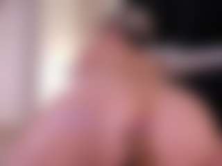 Live cam show with GretaVelvet - Small Tits on PervPlay.com