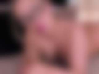 Live cam show with GretaVelvet - Facial on galaxygirlnitro.com