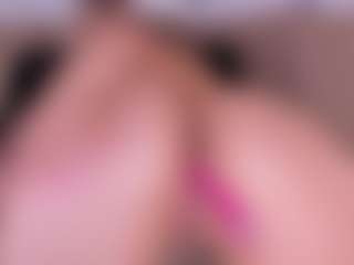 GretaVelvet's Live Sex Cam Show