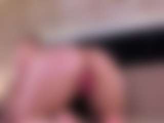 GretaVelvet's Live Sex Cam Show