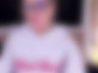 GretaVelvet's Live Sex Cam Show