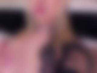 GretaVelvet's Live Sex Cam Show