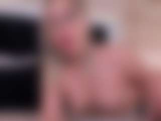 GretaVelvet's Live Sex Cam Show
