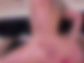 GretaVelvet's Live Sex Cam Show