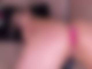 GretaVelvet's Live Sex Cam Show