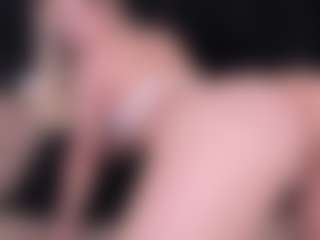 GretaVelvet's Live Sex Cam Show