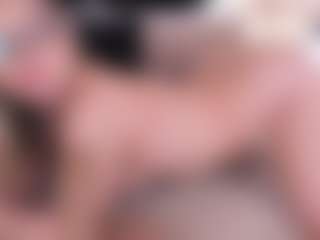 GretaVelvet's Live Sex Cam Show