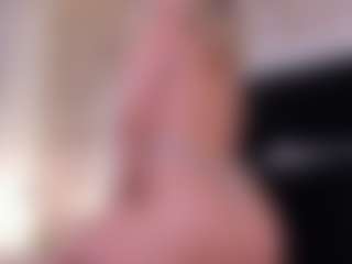 GretaVelvet's Live Sex Cam Show