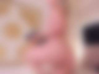 GretaVelvet's Live Sex Cam Show