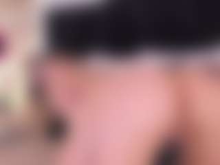GretaVelvet's Live Sex Cam Show