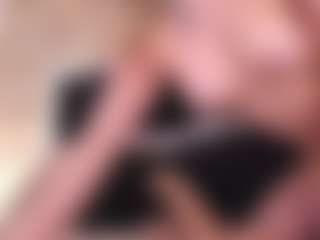 GretaVelvet's Live Sex Cam Show