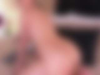 GretaVelvet's Live Sex Cam Show