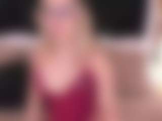 GretaVelvet's Live Sex Cam Show