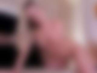GretaVelvet's Live Sex Cam Show
