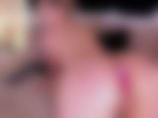 Live cam show with GretaVelvet - Blonde Hair on Camming Site