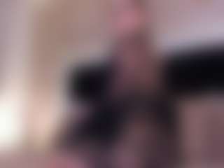 GretaVelvet's Live Sex Cam Show