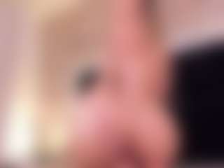 GretaVelvet's Live Sex Cam Show