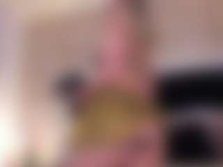 GretaVelvet's Live Sex Cam Show