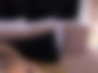 GretaVelvet's Live Sex Cam Show