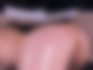 GretaVelvet's Live Sex Cam Show