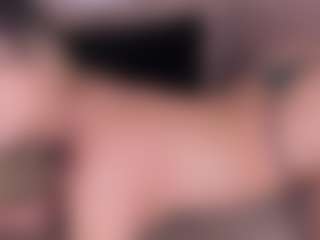 Live cam show with GretaVelvet - Fingering Teen (18+) on Dare Cams