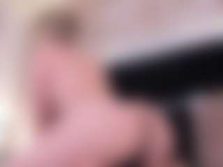 GretaVelvet's Live Sex Cam Show