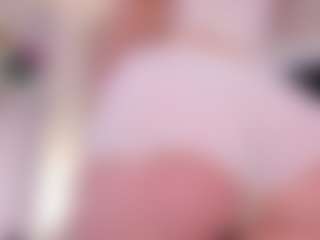 GretaVelvet's Live Sex Cam Show