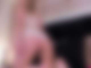 GretaVelvet's Live Sex Cam Show