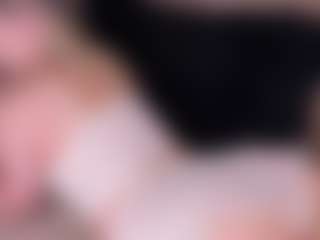 GretaVelvet's Live Sex Cam Show