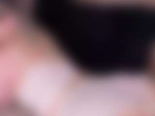 GretaVelvet's Live Sex Cam Show