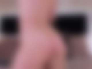 GretaVelvet's Live Sex Cam Show