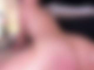 GretaVelvet's Live Sex Cam Show