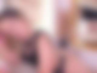 GretaVelvet's Live Sex Cam Show