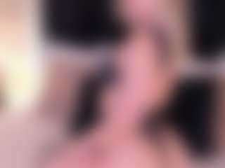 GretaVelvet's Live Sex Cam Show