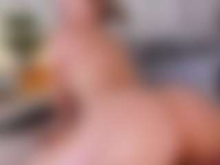 GretaVelvet's Live Sex Cam Show