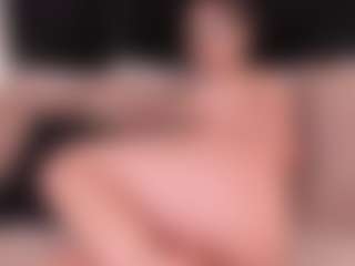 GretaVelvet's Live Sex Cam Show