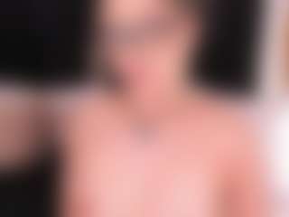 GretaVelvet's Live Sex Cam Show