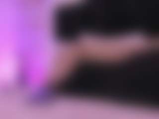 GretaVelvet's Live Sex Cam Show