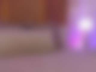 Live cam show with GretaVelvet - Bikini on Uber Horny