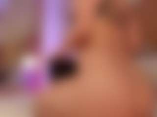 GretaVelvet's Live Sex Cam Show