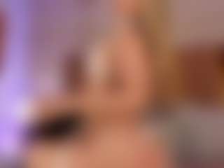 GretaVelvet's Live Sex Cam Show