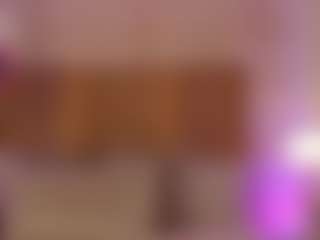 GretaVelvet's Live Sex Cam Show