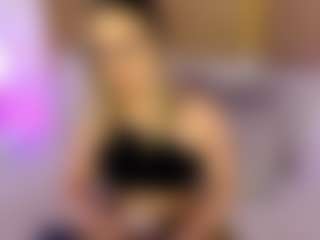 GretaVelvet's Live Sex Cam Show